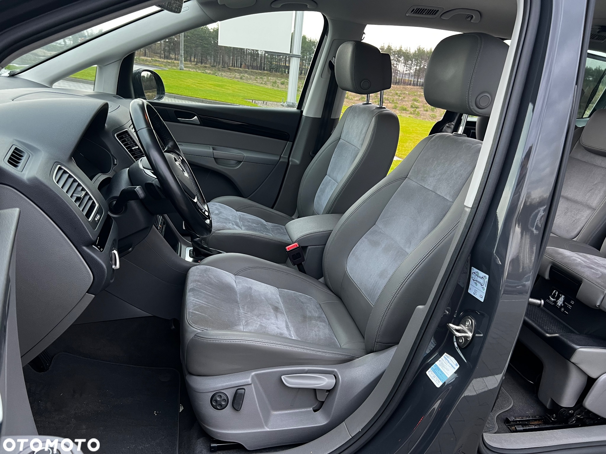 Volkswagen Sharan 2.0 TDI BMT Highline DSG - 24