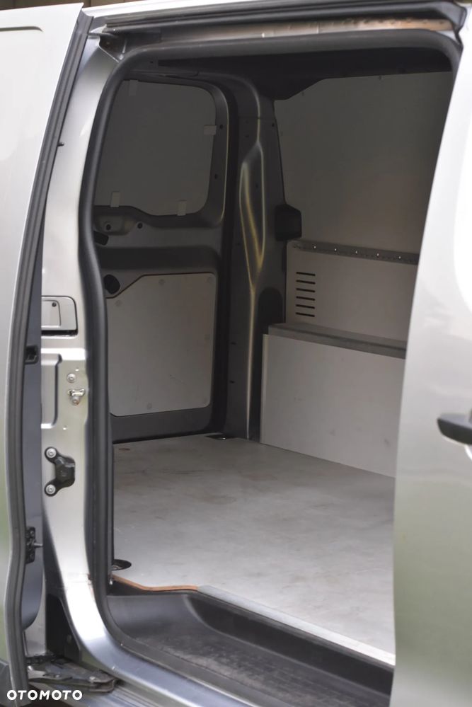 Opel VIVARO - 14