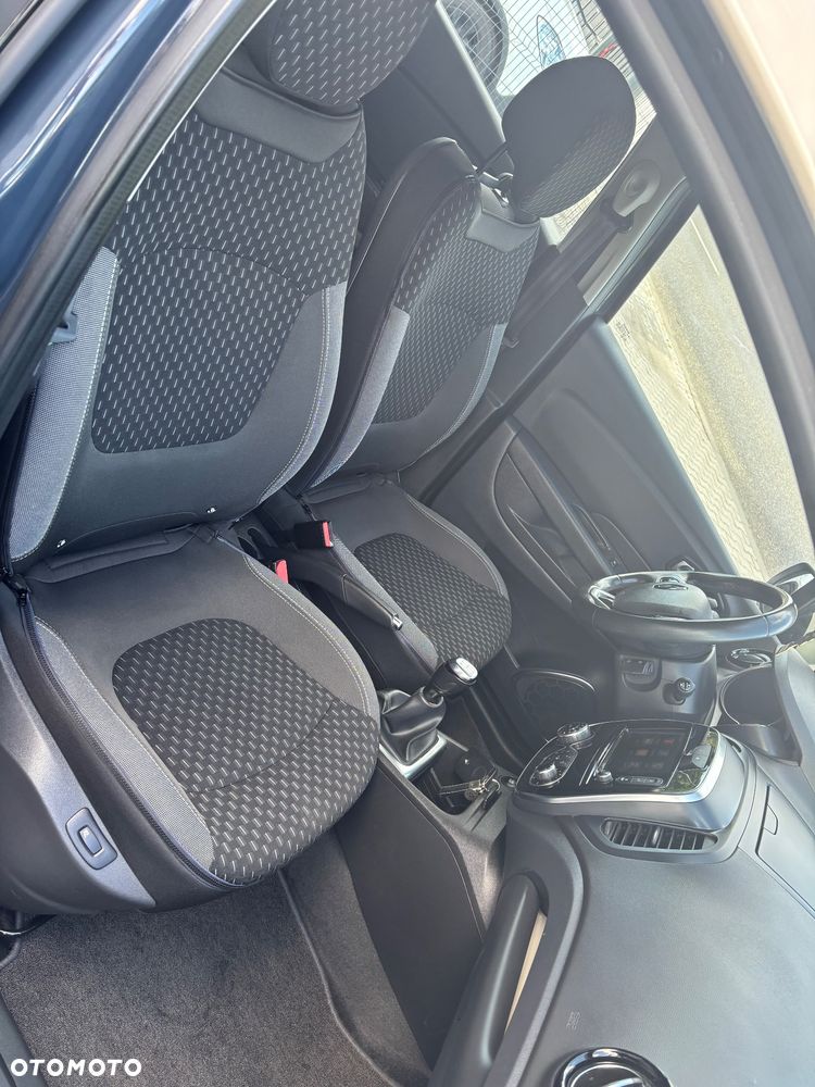 Renault Captur - 14