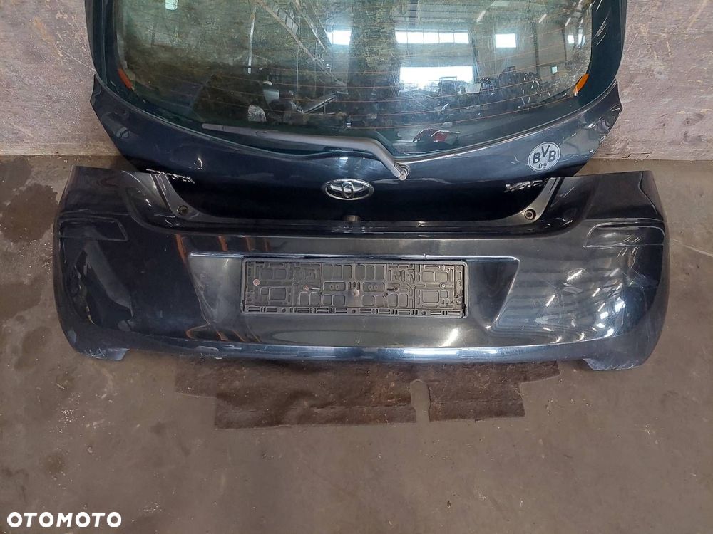 KOMPLETNY TYŁ KLAPA BAGAŻNIKA ZDERZAK TYŁ LAMPY TOYOTA YARIS II LIFT 209 - 5