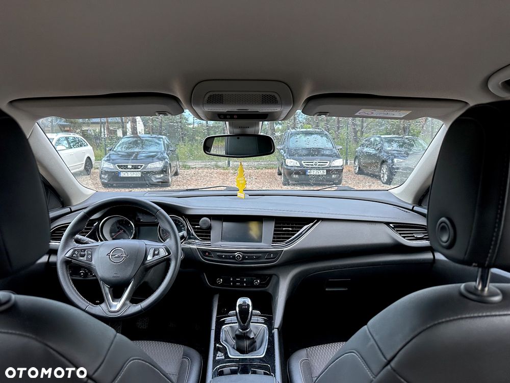 Opel Insignia - 15