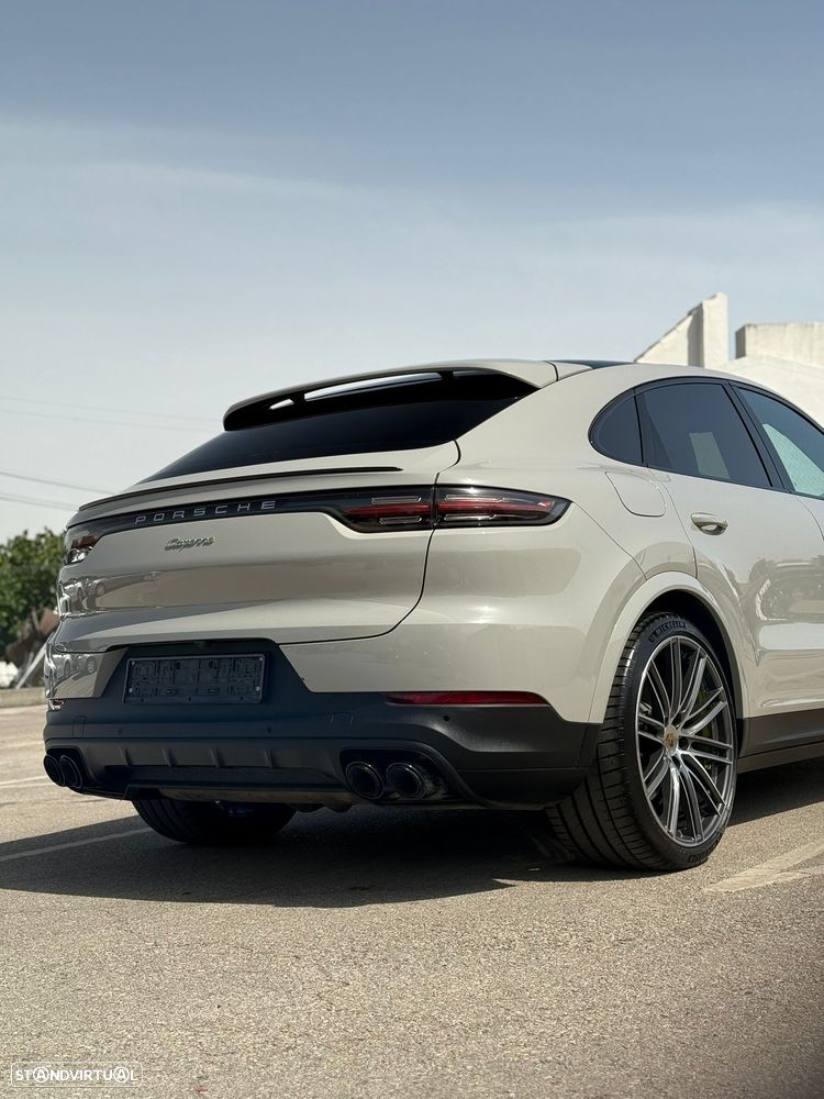 Porsche Cayenne E-Hybrid - 4