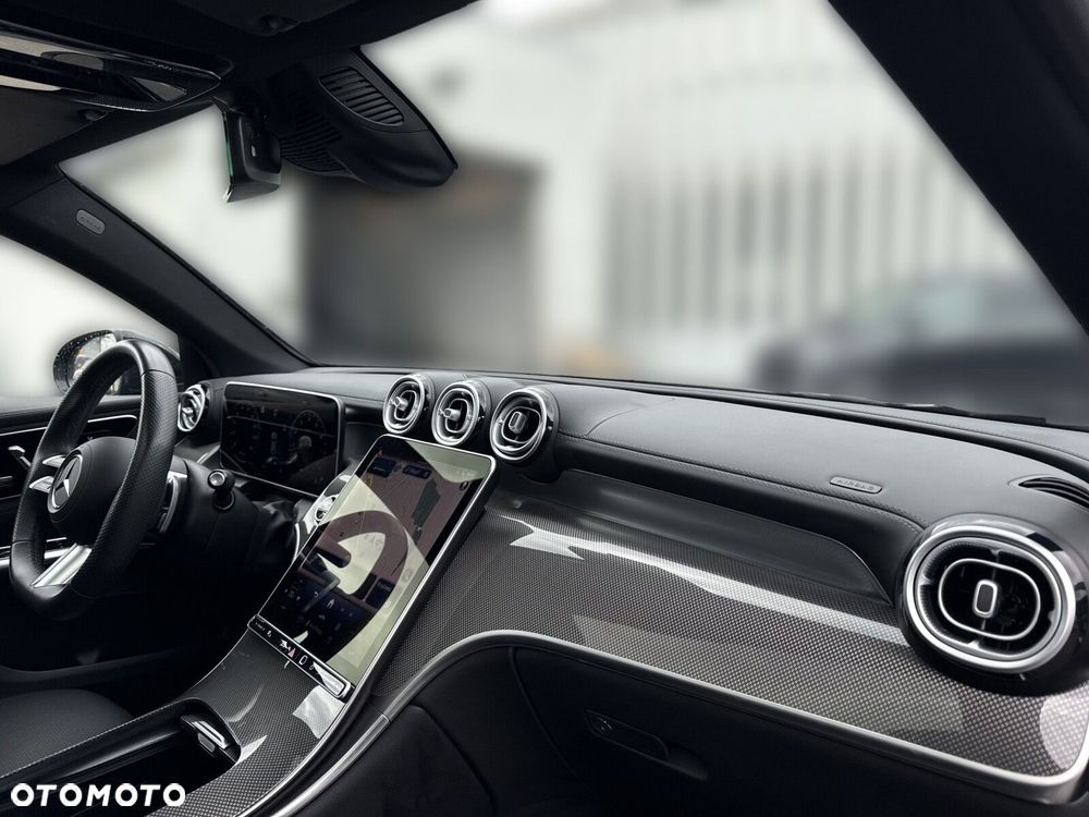 Mercedes-Benz GLC - 18