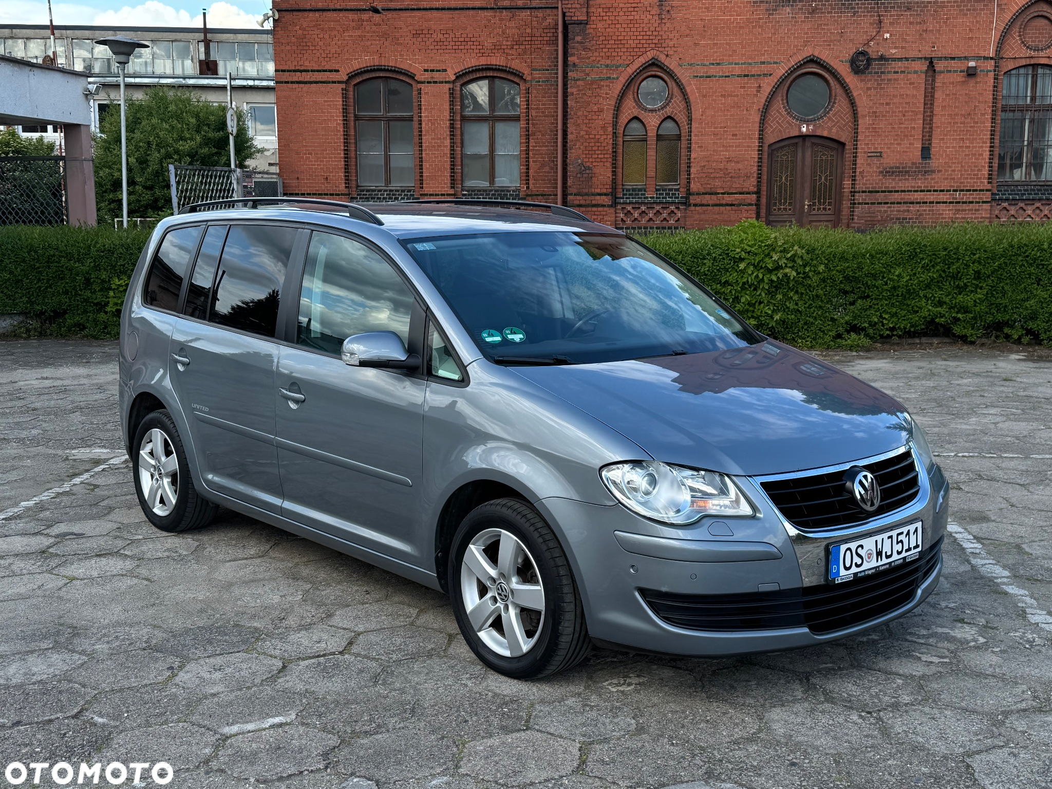 Volkswagen Touran 1.4 TSI Conceptline - 4