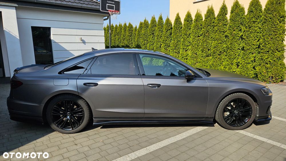 Audi A8 - 16