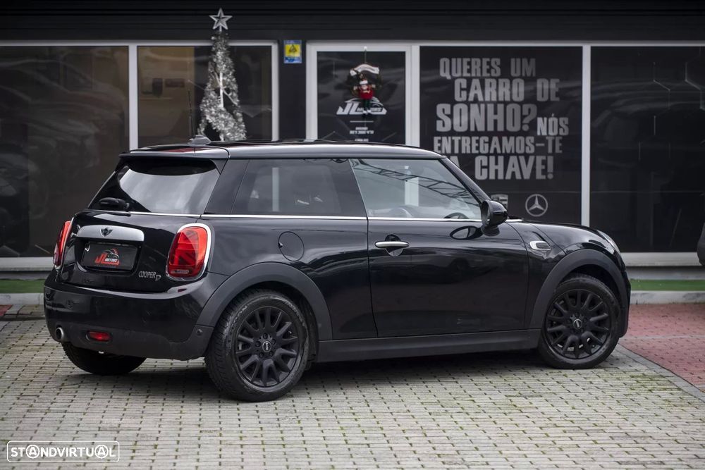 MINI 3 Portas Cooper D Auto - 27