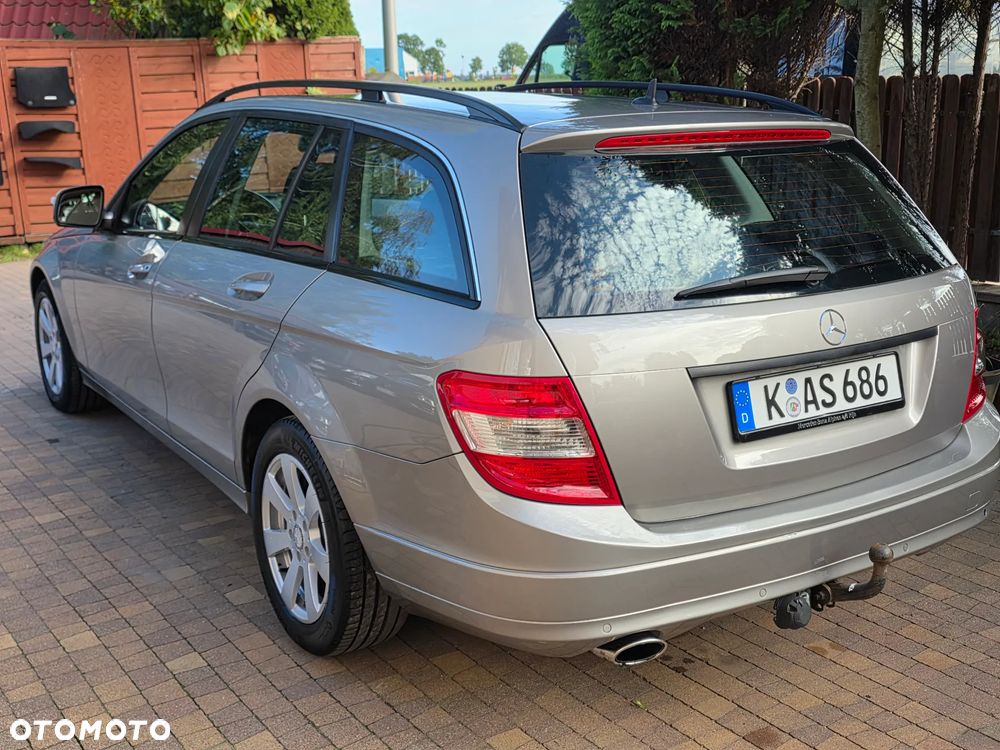 Mercedes-Benz Klasa C 200 (BlueEFFICIENCY) 7G-TRONIC Elegance - 9