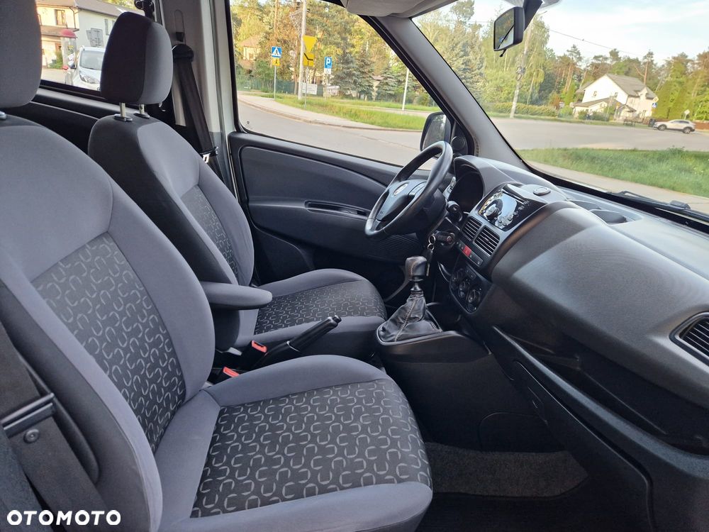 Fiat Doblo 1.4 16V Dynamic - 13