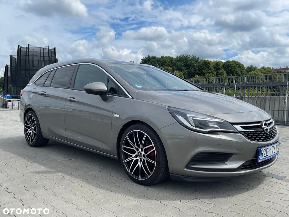 Opel Astra 1.4 Turbo Sports Tourer Active
