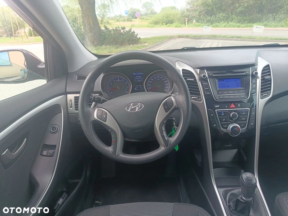 Hyundai i30 1.6 Style - 13
