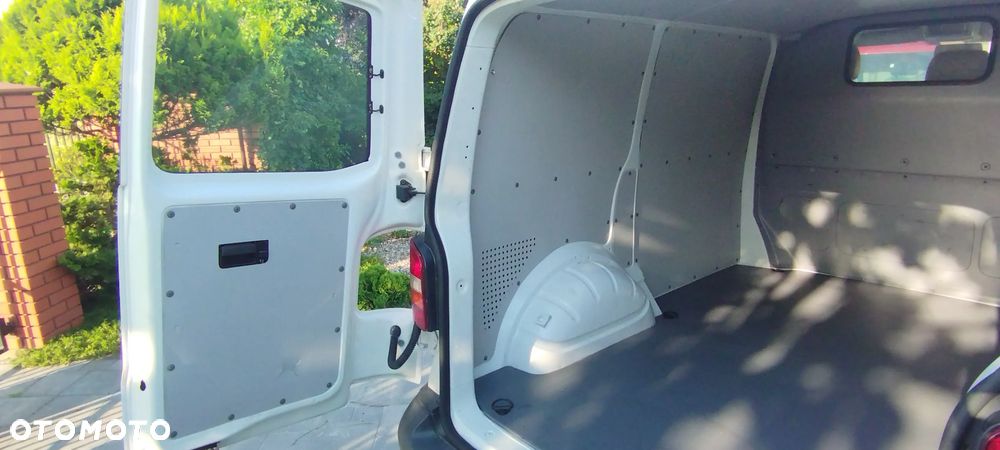 Volkswagen Transporter T5 - 7