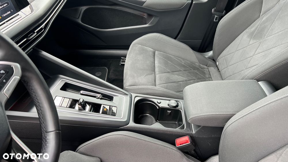 Volkswagen Golf 2.0 TDI SCR DSG Style - 13