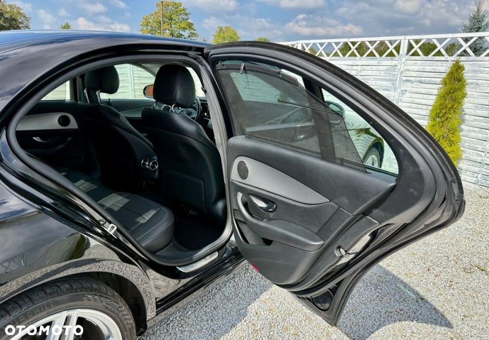 Mercedes-Benz Klasa E 200 d 9G-TRONIC Avantgarde - 12