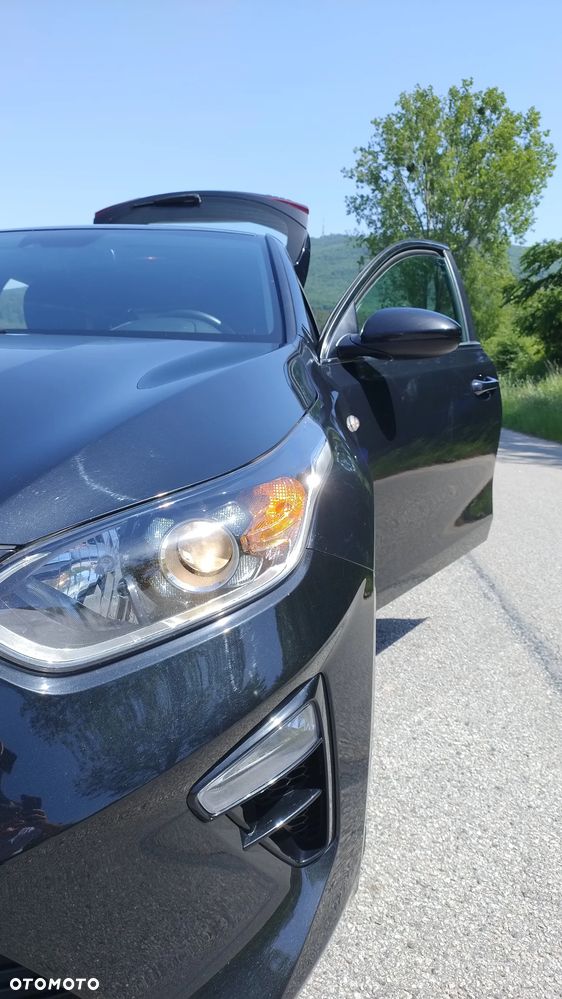 Kia Ceed 1.6 CRDi DCT Platinum Edition - 9