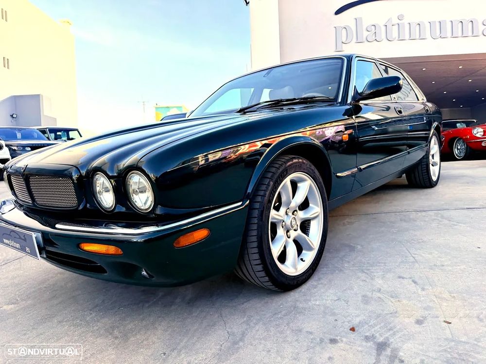 Jaguar XJ XJ8 3.2 Executive - 53