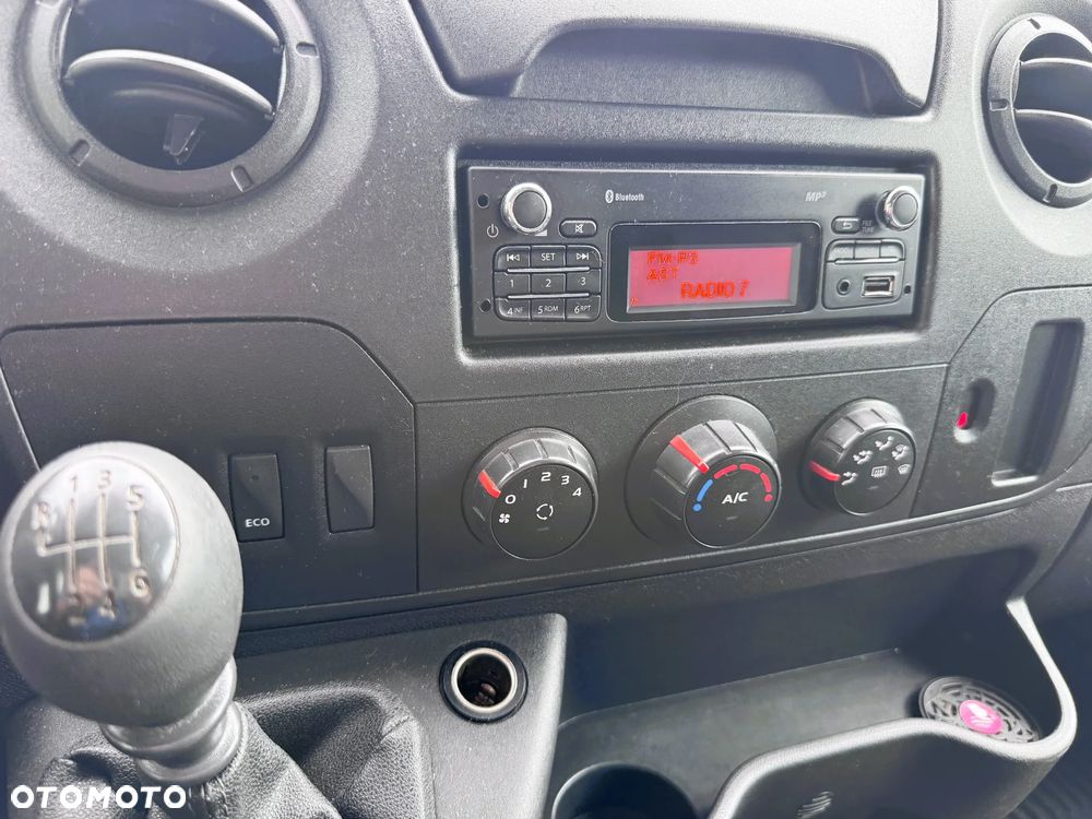 Renault Master - 18