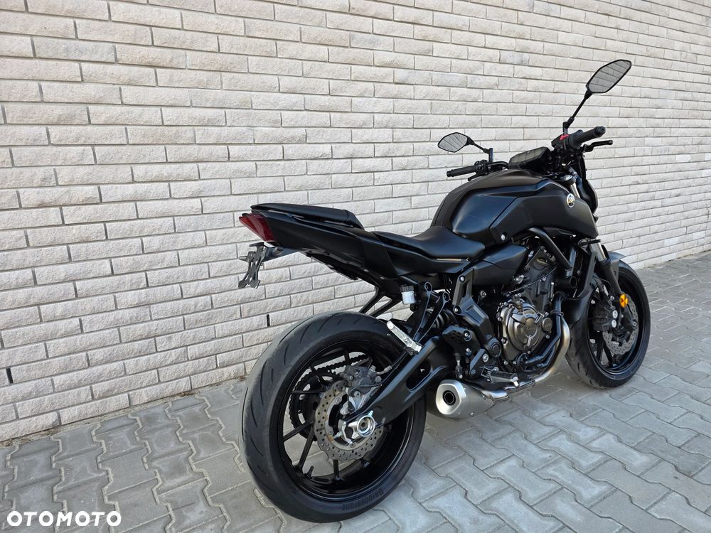 Yamaha MT - 9