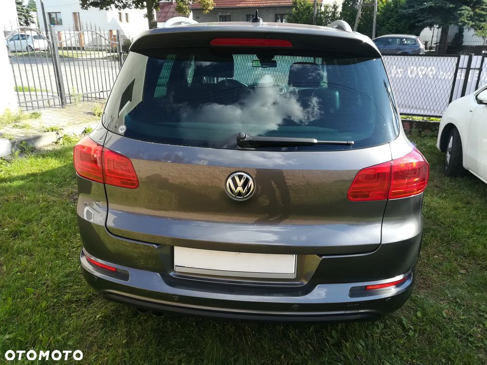 Volkswagen Tiguan 2.0 TDI 4Mot R-Style DSG - 6