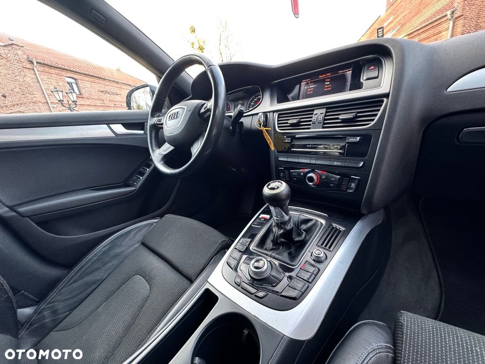 Audi A4 Avant 2.0 TDI Quattro Sport - 34