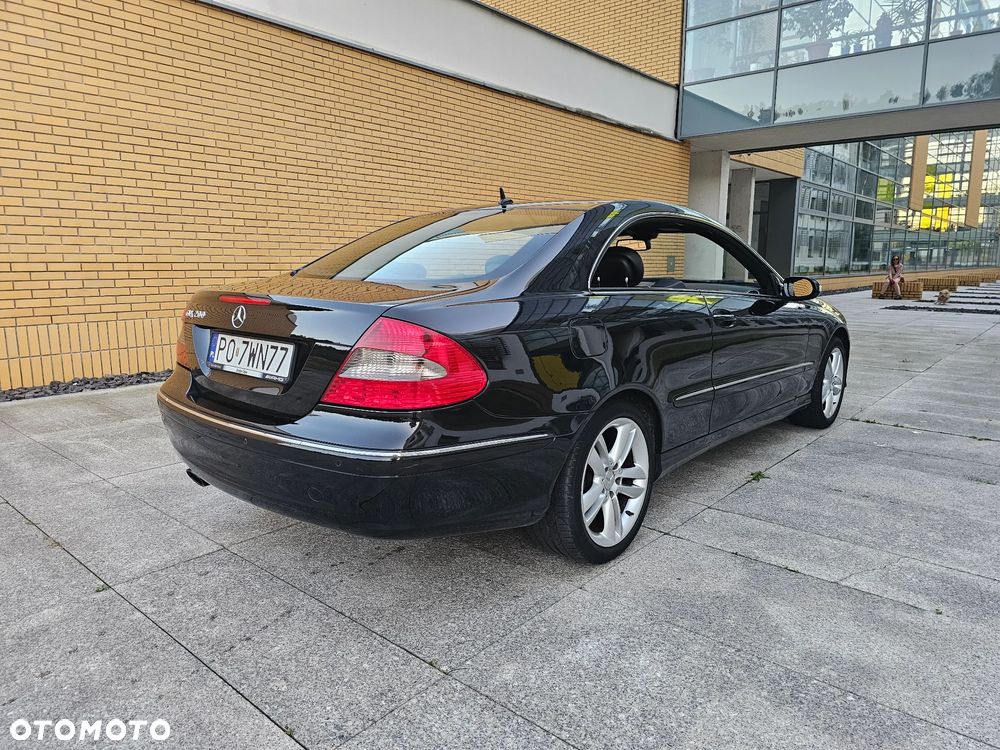Mercedes-Benz CLK - 8