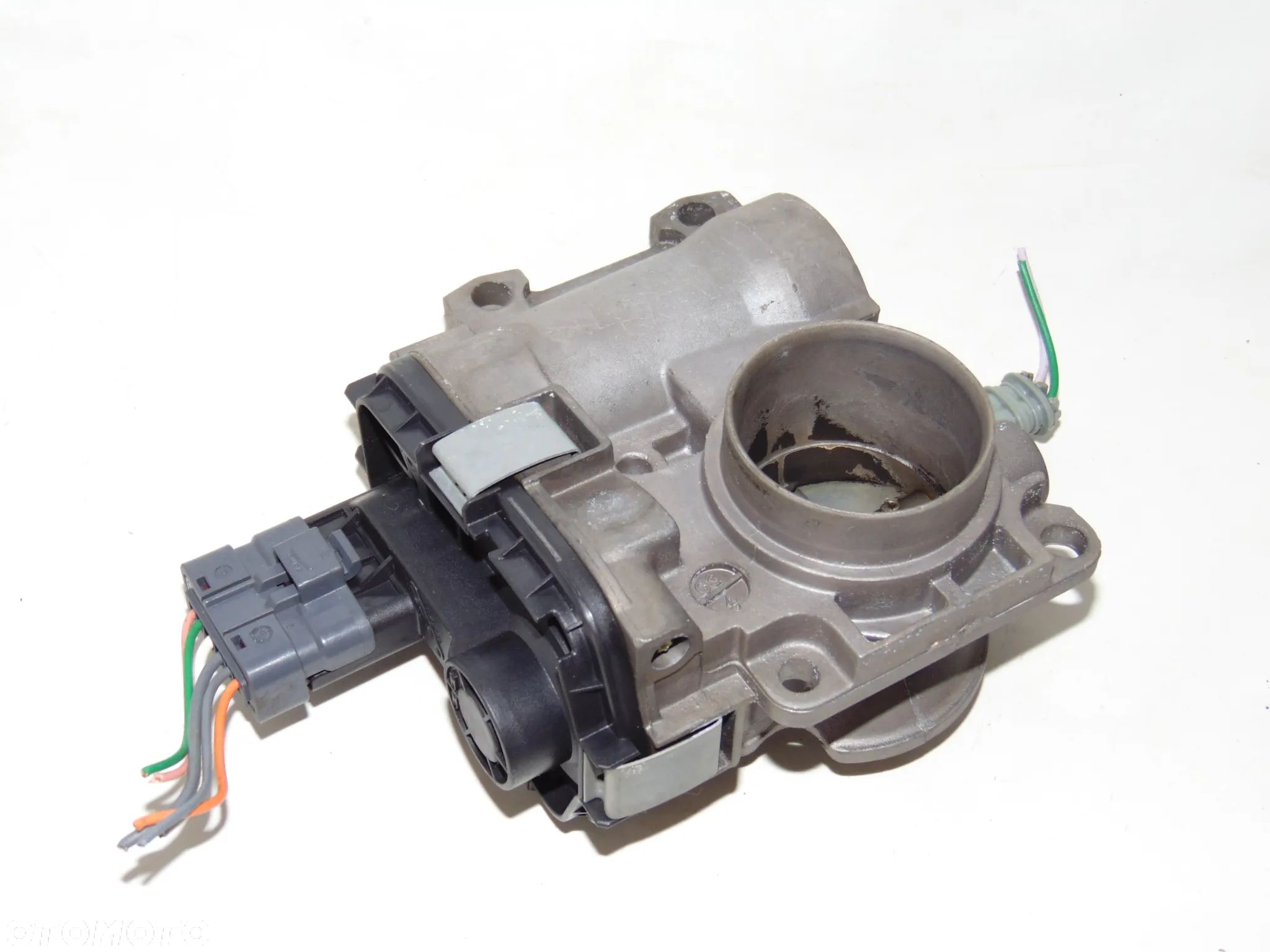 ORYGINAŁ przepustnica 8200166869 H8200067219 Renault Clio 2 II Twingo I Kangoo 1 I FL lift benzyna 1.2 - 1