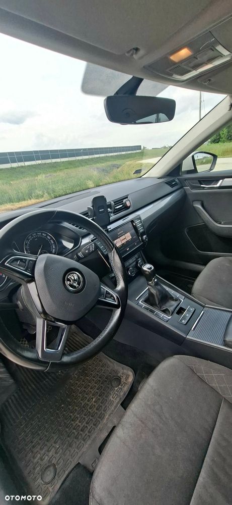 Skoda Superb 2.0 TDI Active - 9