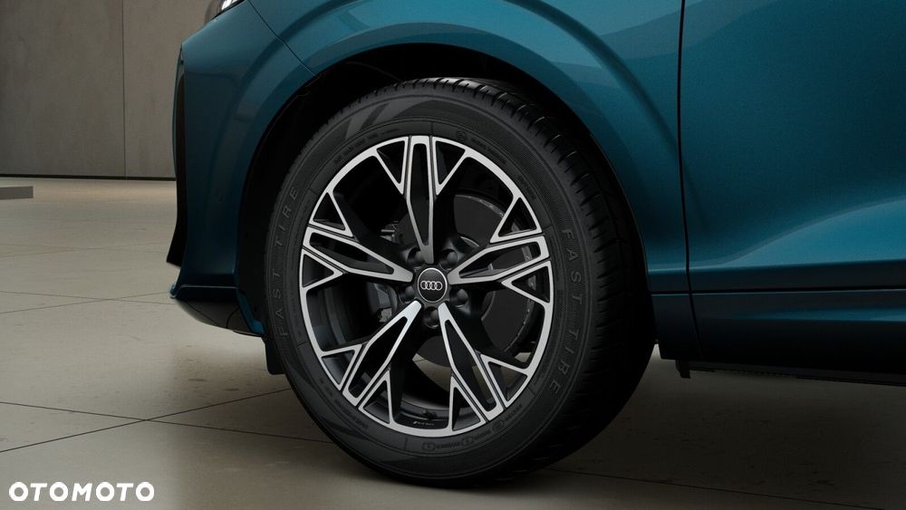 Audi Q3 Sportback - 5