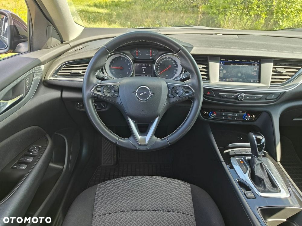 Opel Insignia - 12