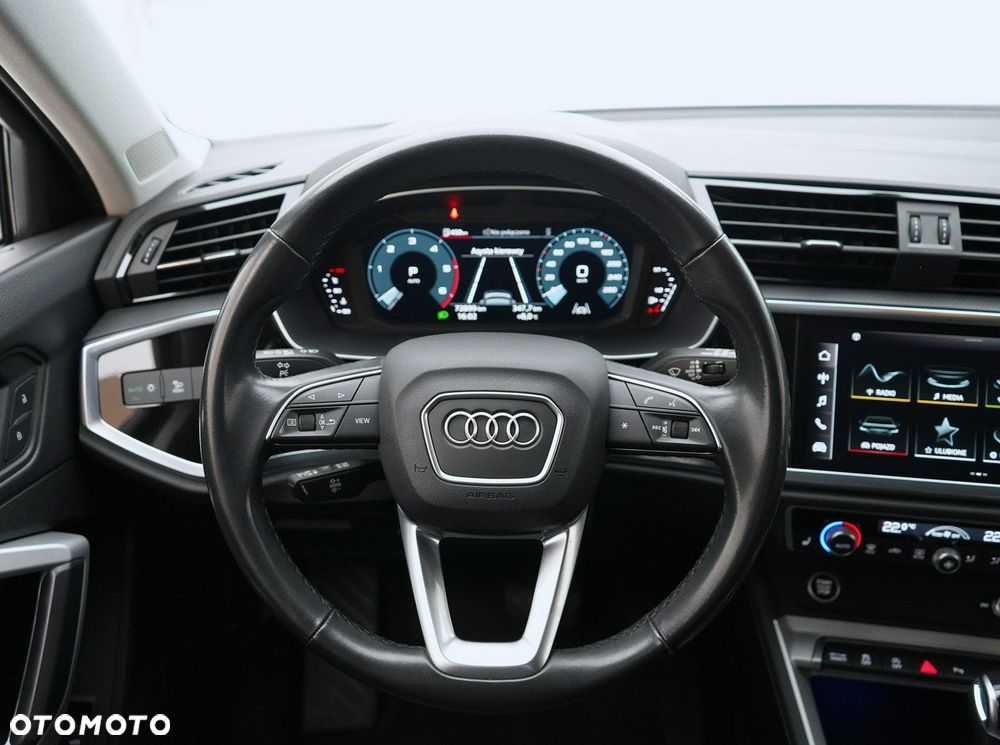 Audi Q3 Sportback - 32