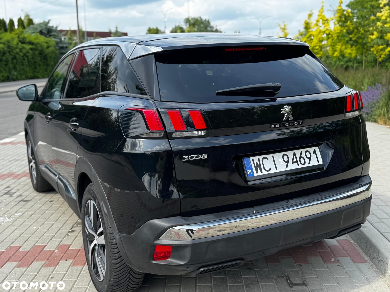 Peugeot 3008 1.2 PureTech Allure S&S - 3