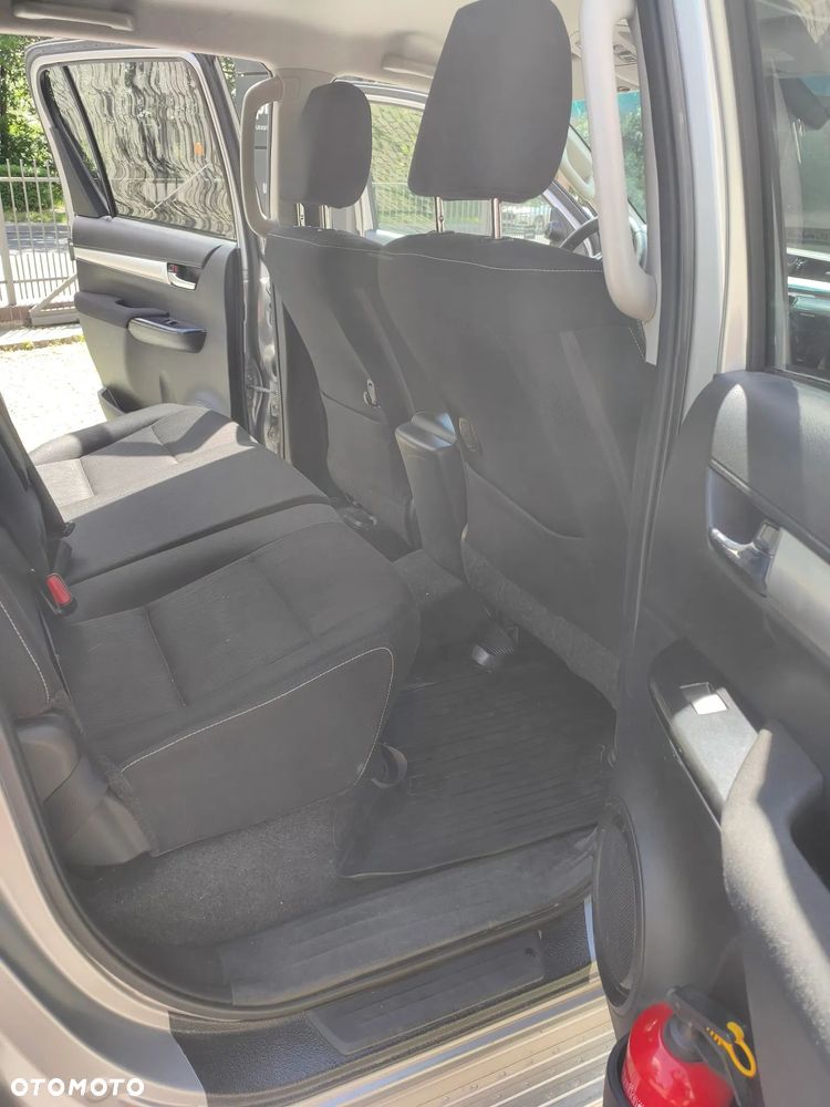 Toyota Hilux 2.8 D-4D Double Cab SR5 4x4 - 7