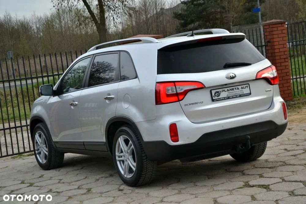 Kia Sorento 2.2 CRDi AWD Platinum Edition - 4