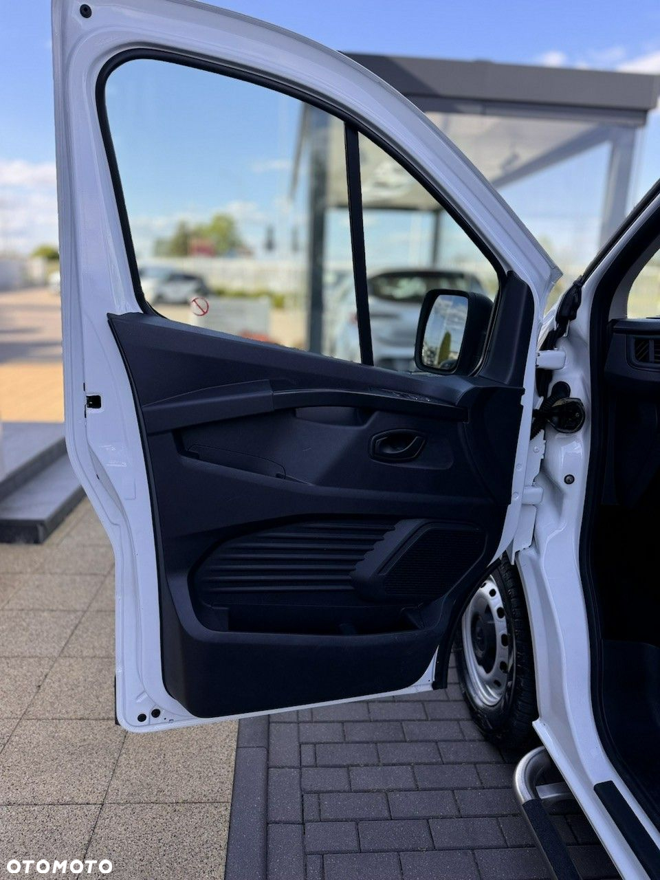 Renault Trafic - 17