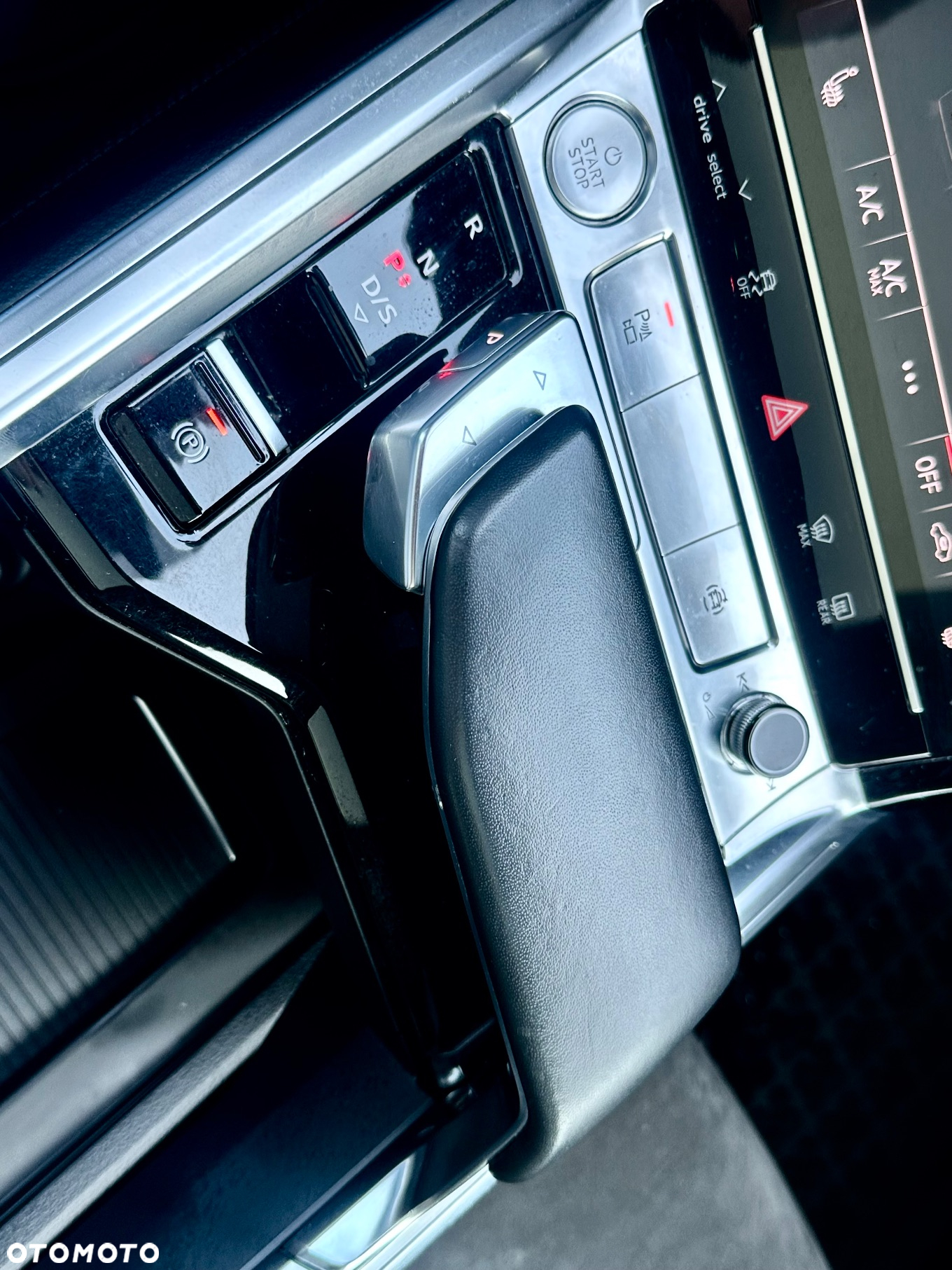 Audi e-tron 55 Quattro S Line - 17