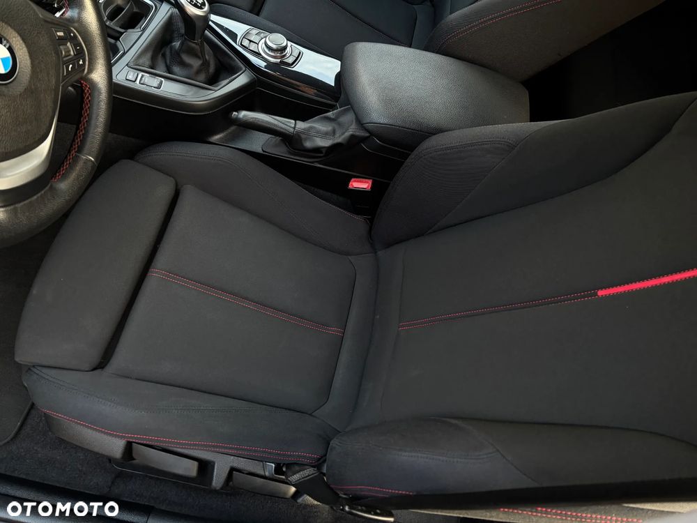 BMW Seria 1 118d DPF Edition Sport - 27