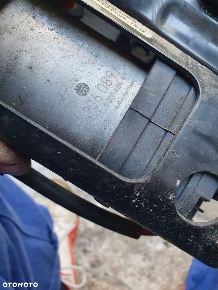 Volkswagen Passat b6 audi a3 8p pompa paliwa - 2