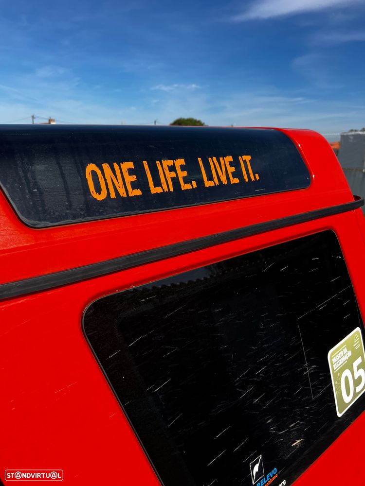 Land Rover Discovery - 24