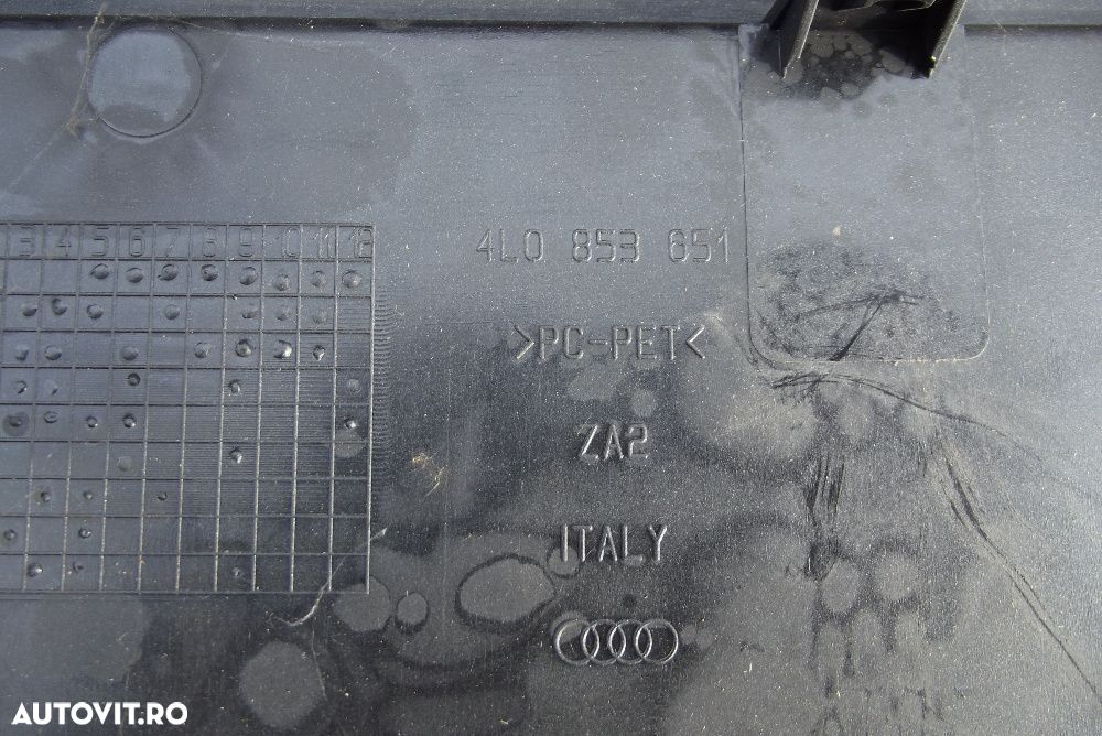 Grila Audi Q7 an 2007-2009 grila bara fata Audi Q7 Grila - 2