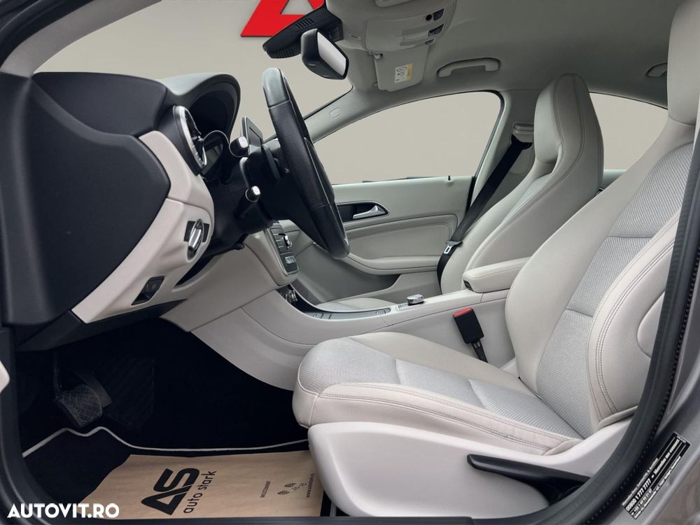 Mercedes-Benz CLA 200 d 7G-DCT Urban - 13