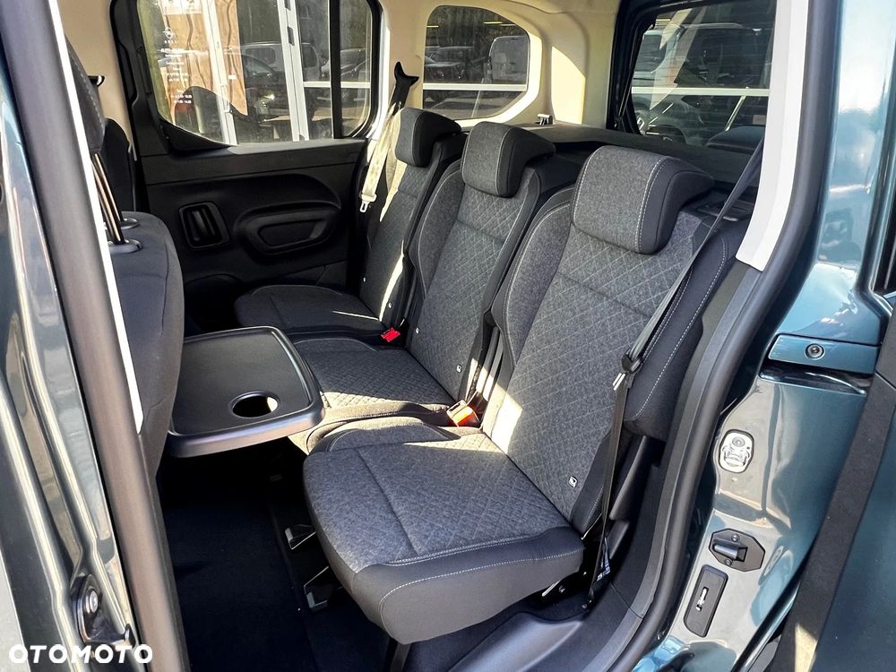 Opel Combo - 36