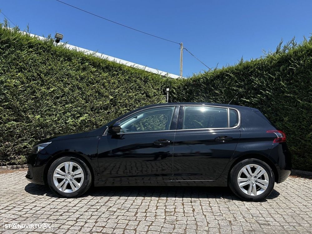 Peugeot 308 1.2 PureTech Style - 14