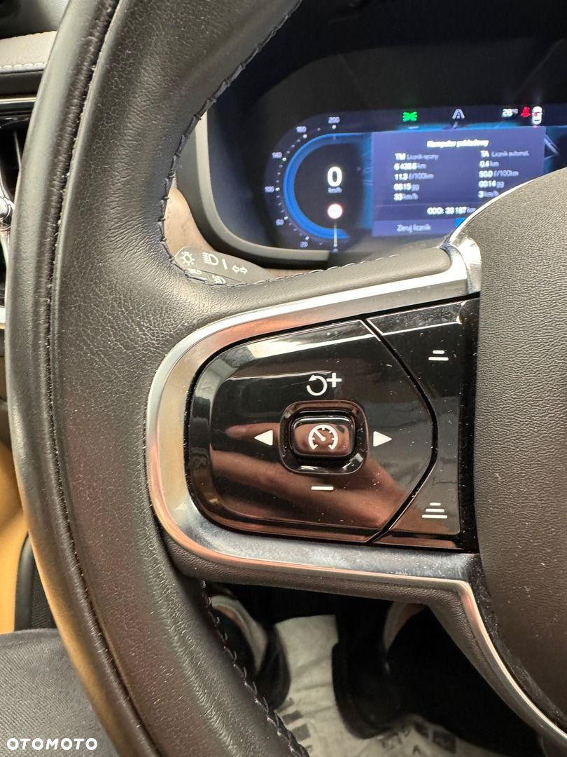Volvo S90 - 18