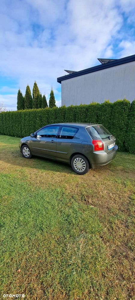 Toyota Corolla 1.6 Luna - 5