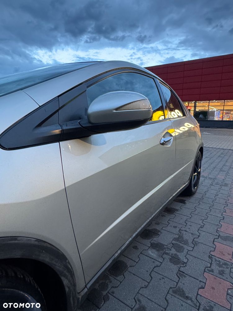 Honda Civic 1.4 Base - 11