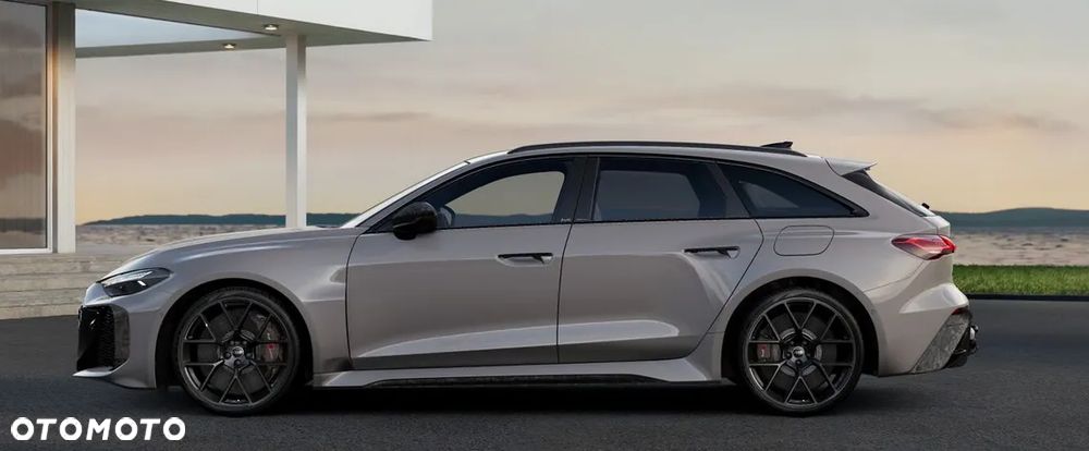 Audi RS5 Avant - 4