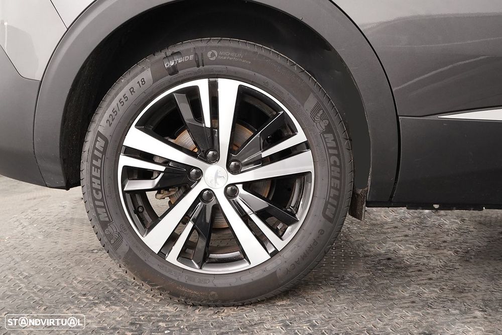 Peugeot 5008 1.2 PureTech GT EAT8 - 5