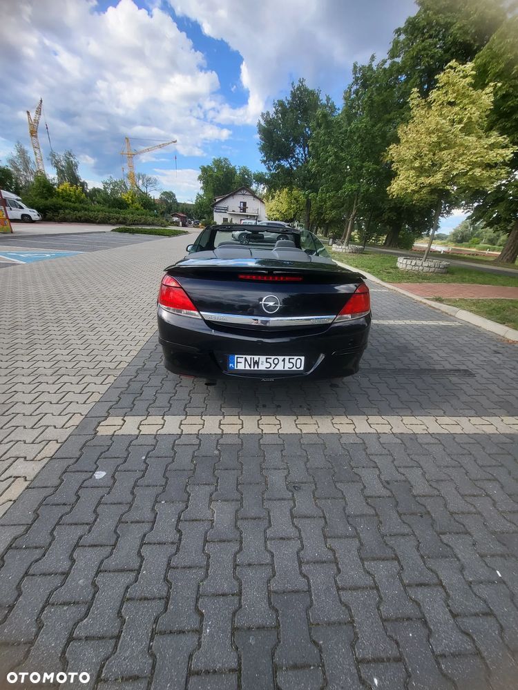 Opel Astra 1.6 T Enjoy - 8