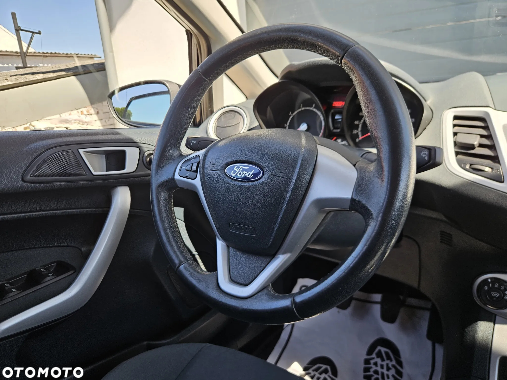 Ford Fiesta 1.25 Champions Edition - 22