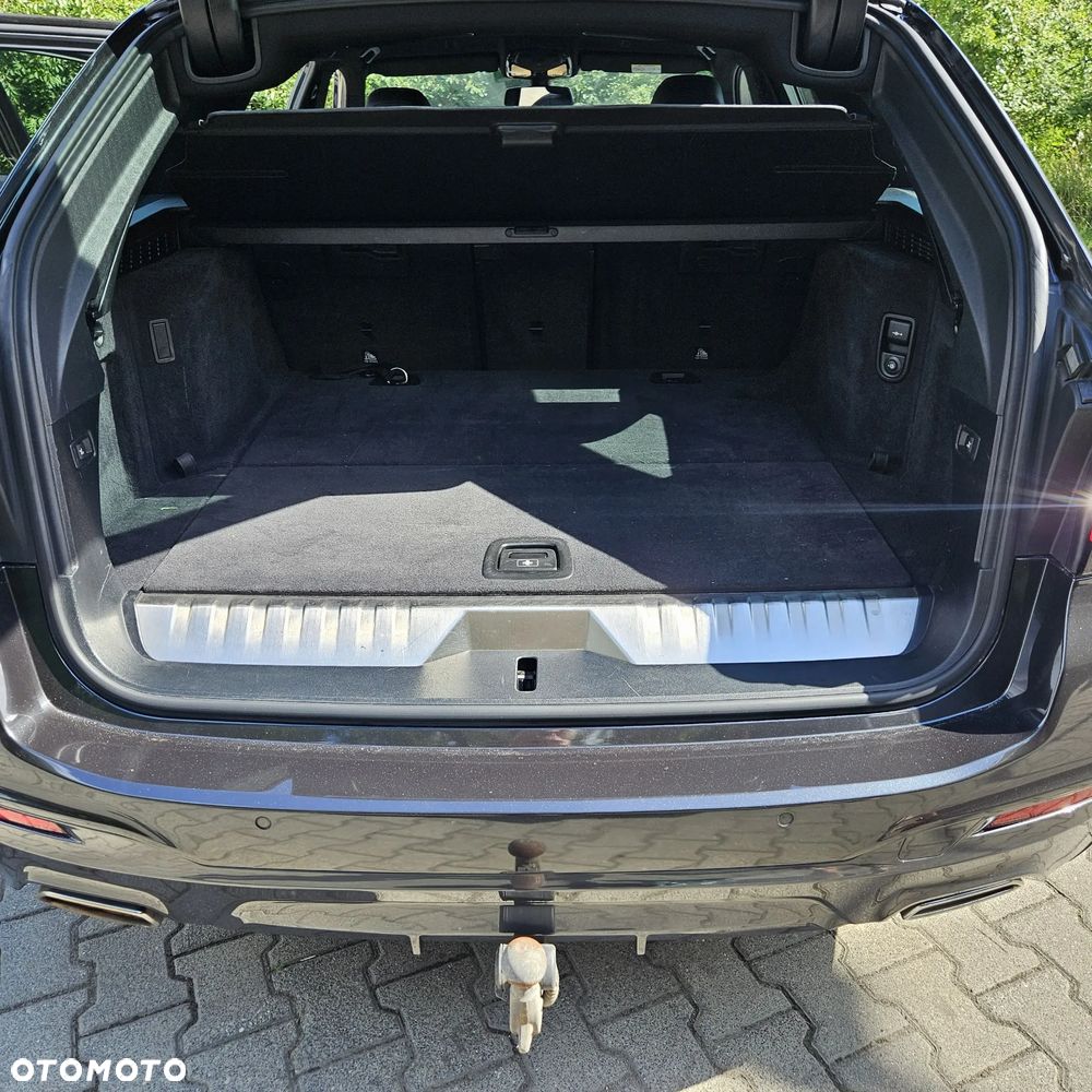 BMW Seria 5 530e xDrive M Sport sport - 16