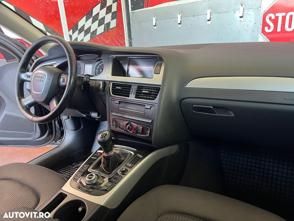 Audi A4 2.0 TDI B8 - 6